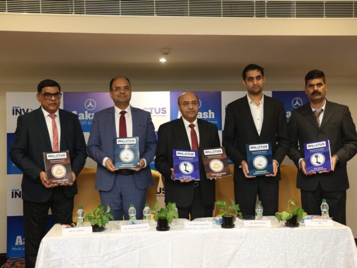 Aakash Educational Services Limited Launches Aakash Invictus – The Ultimate Game-Changer JEE Preparation Program for Aspiring Engineers