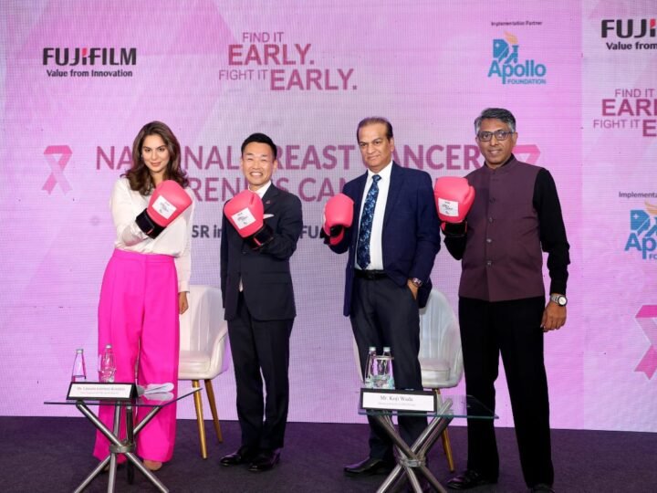 Apollo Hospitals, has extended her support to the CSR campaign promoting breast cancer awareness.