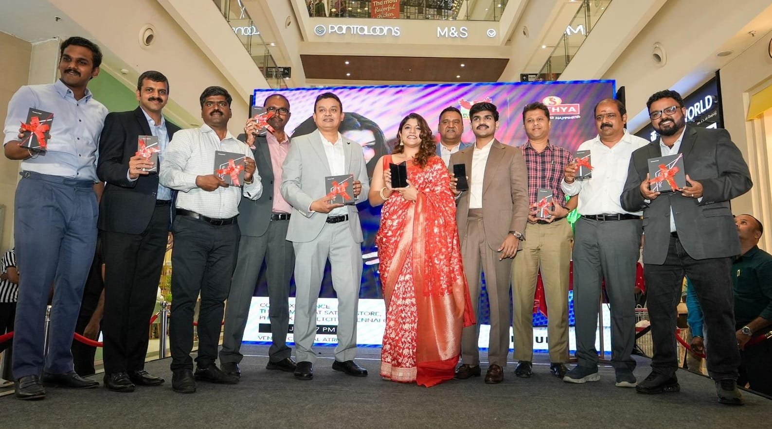 SAMSUNG & SATHYA UNVEIL THE GALAXY Z FOLD 7 IN A GRAND CELEBRATION AT PHOENIX MARKETCITY, CHENNAI