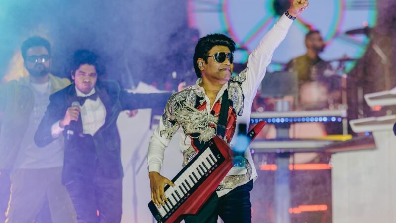 ‘ராக் ஆன் ஹாரிஸ் 3.0’   முன்னணி இசையமைப்பாளர் ஹாரிஸ் ஜெயராஜ் கலந்துகொள்ளும் பிரம்மாண்ட இசை நிகழ்ச்சி