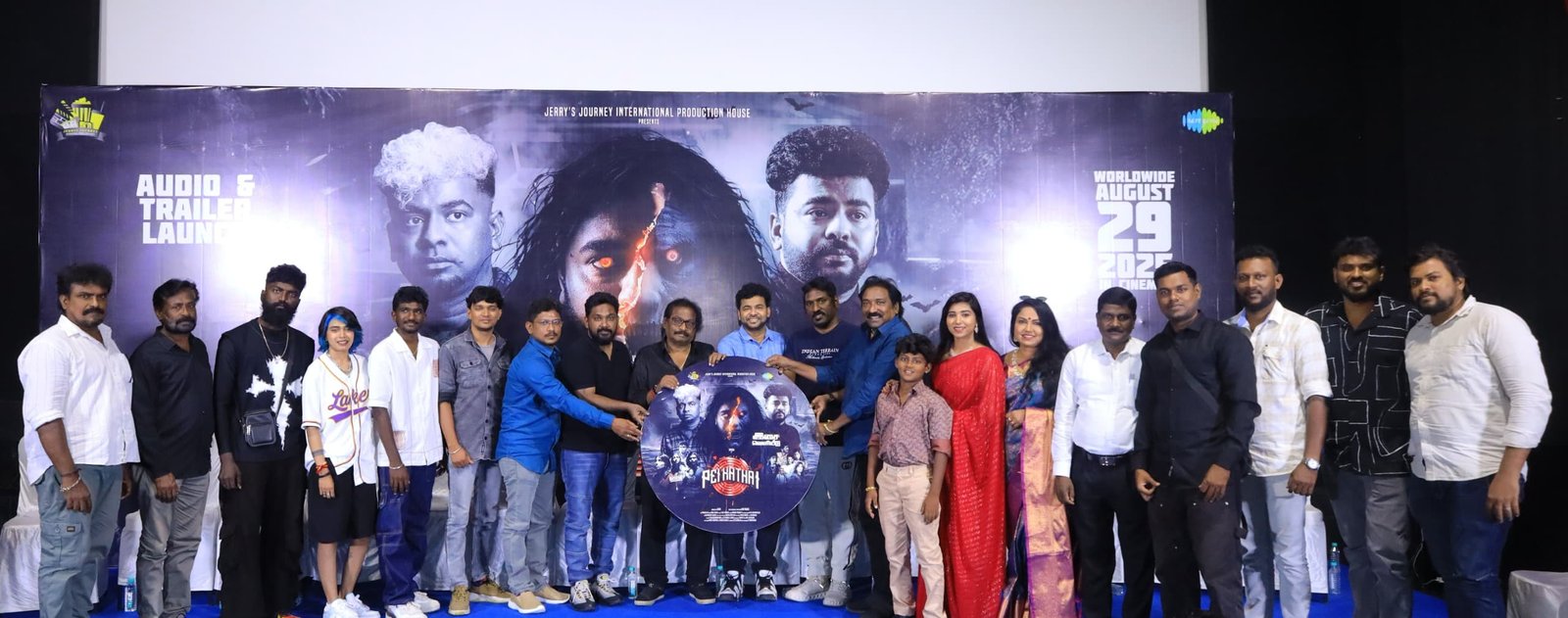 இசையமைப்பாளர்கள் சபேஷ் – முரளி வெளியிட்ட நடிகர் வினோத்தின் ‘பேய் கதை’ படத்தின் இசை & முன்னோட்டம்*