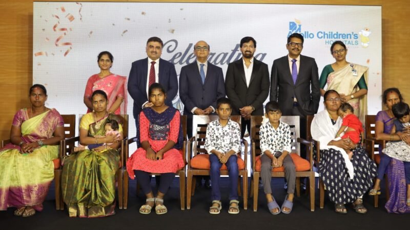 அப்போலோ குழந்தைகள் மருத்துவமனை, குழந்தைகளுக்கான 6000 திறந்த இதய அறுவை சிகிச்சைகளையும், குழந்தைகளுக்கான 10,000 துளையிடும் இதய சிகிச்சை நடைமுறைகளையும் வெற்றிகரமாகச் செய்துள்ளது!