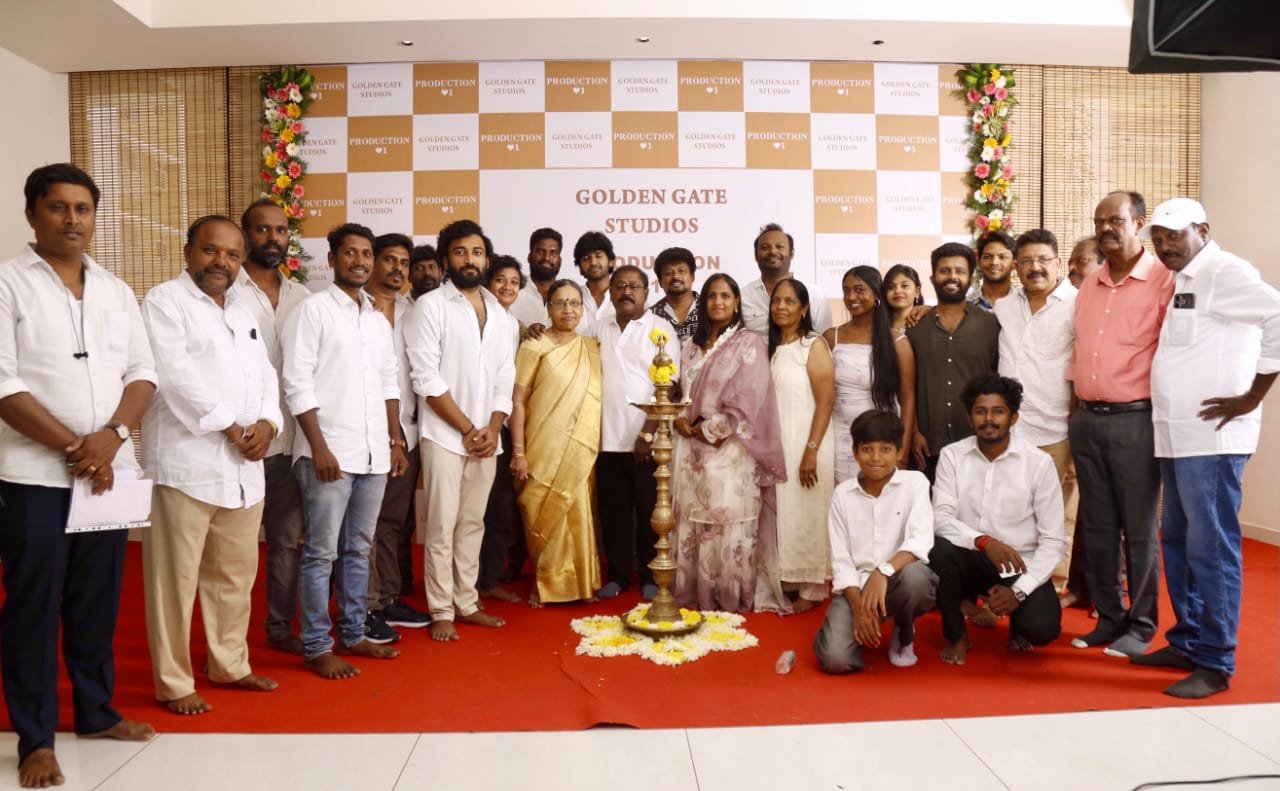 கோல்டன் கேட் ஸ்டுடியோஸ் வழங்கும், ப்ரீத்தி கரிகாலன் இயக்கத்தில் பிக் பாஸ் விக்ரமன் – சுப்ரிதா நடிக்கும் புதிய படம் பூஜையுடன் தொடங்கியது!*