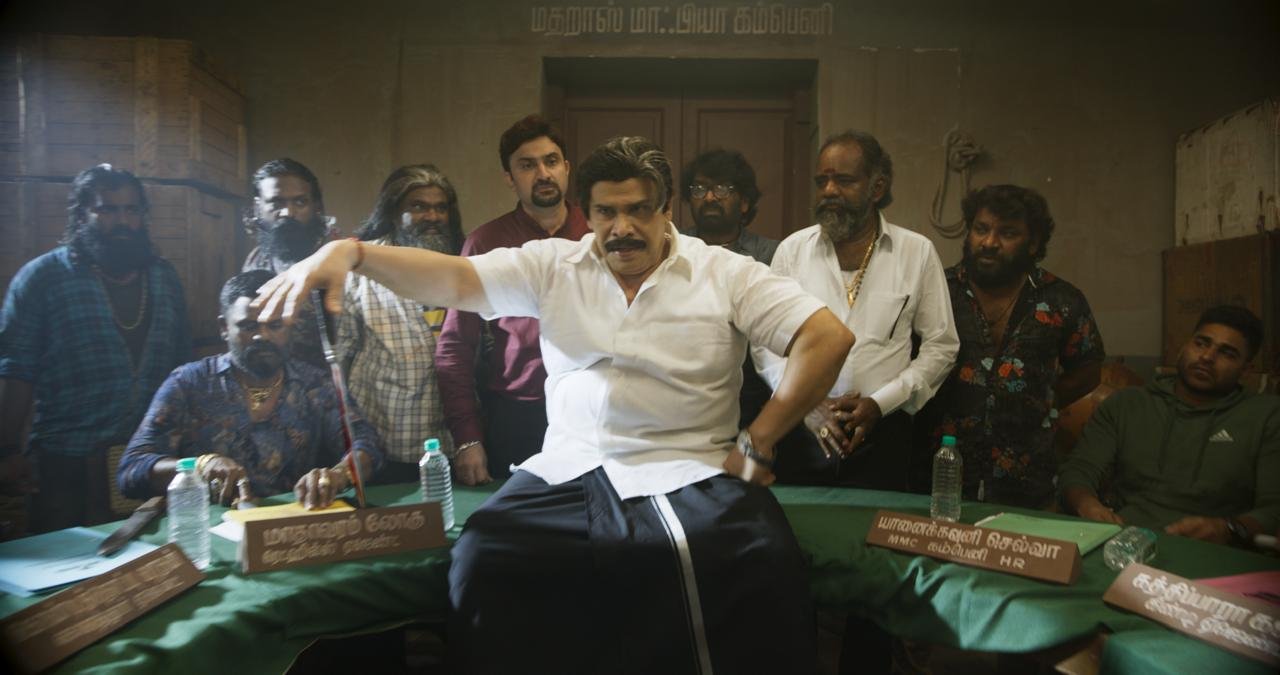 மெட்ராஸ் மாஃபியா கம்பெனி திரை விமர்சனம் ரேட்டிங் 3.5/5