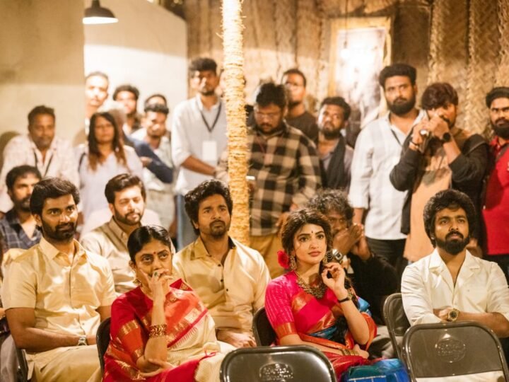 பராசக்தி திரைப்பட உலகை அறிமுகப்படுத்தும் விழா !!