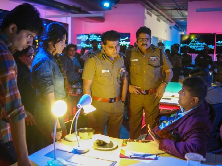 நடிகை ஸ்ருதிஹாசன், விஜய் சேதுபதிக்காக பாடிய பாடல் – 🎵டிரைன் படத்தின் கன்னக்குழிக்காரா !!