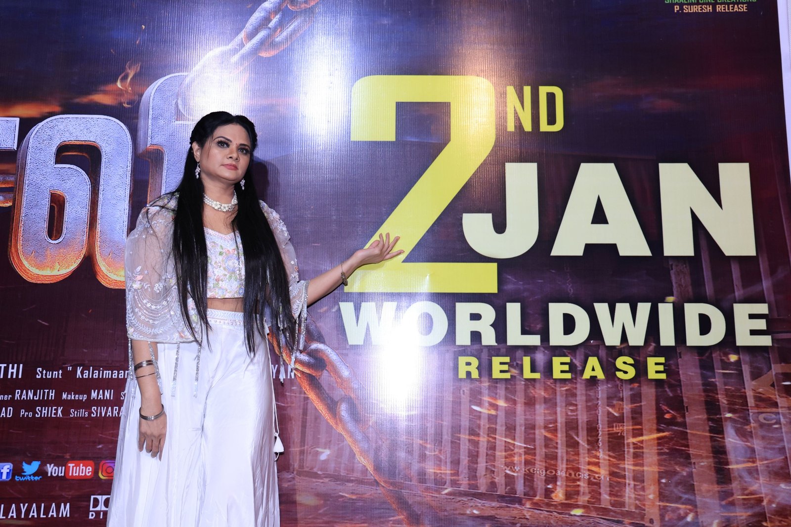 ஜனநாயகம், பராசக்தி ரிலீஸ் ஆனாலும் அனலி தியேட்டர்களில் ஓடும் – சிந்தியா லூர்டே நம்பிக்கை!