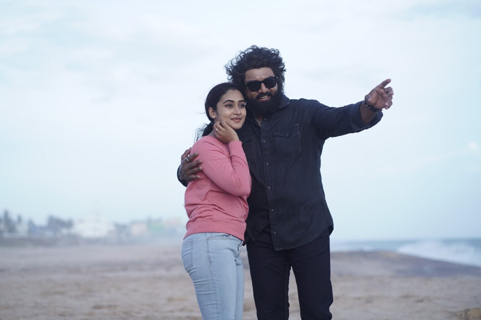 ஆழி  திரைவிமர்சனம் ரேட்டிங் 3.4/5