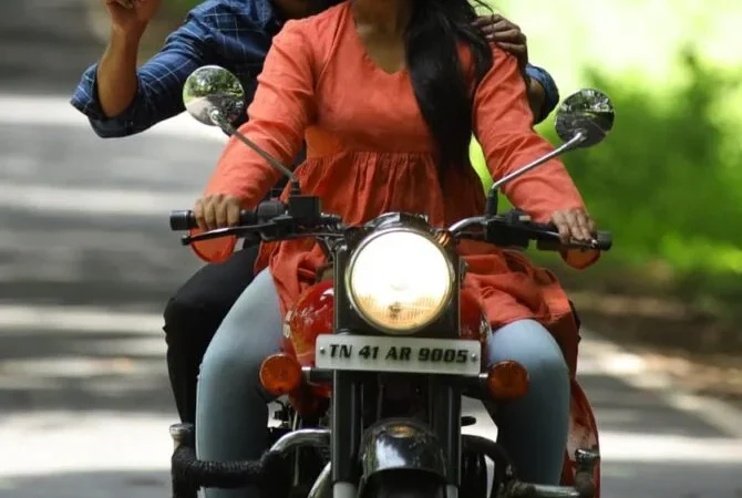 நீ for ever திரைவிமர்சனம் ரேட்டிங் 3.6/5