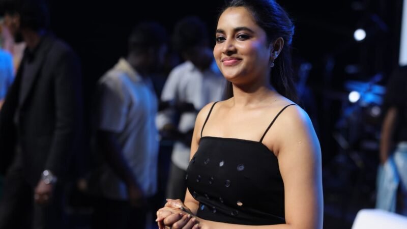 நடிகை பிரியங்கா மோகன் நடிப்பில் உருவாகி இருக்கும் ’மேட் இன் கொரியா’ டிரெய்லரை வெளியிட்ட நெட்ஃபிலிக்ஸ்!