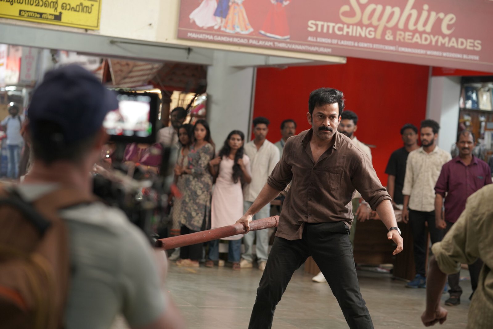 ‘I,Nobody’ திரைவிமர்சனம் ரேட்டிங் 4.1/5