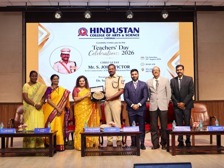இந்துஸ்தான் கலை & அறிவியல் கல்லூரி : ஆசிரியர் தினம் – முதலாண்டு மாணவர் வரவேற்பு விழா – HCAS இன்ஃப்ளுயன்சர் பாடத்திட்ட அறிமுகம்- என முப்பெரும் விழா கொண்டாட்டம்*