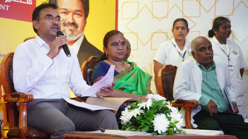விழித்திரை பாதிப்புகளை ஆரம்ப நிலையிலேயே கண்டறிந்து சிகிச்சை அளிக்கும் வகையில் தமிழக அரசு ‘விழித்திரை காப்போம்’ திட்டம்