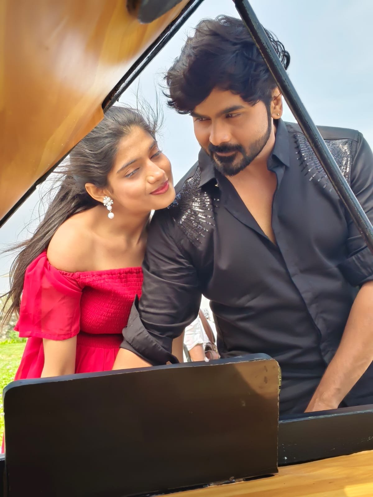 கிட்டி திரைவிமர்சனம் ரேட்டிங் 3/5