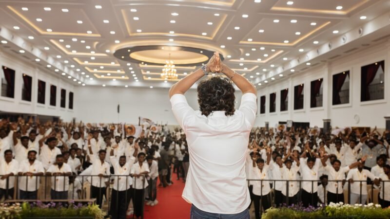 நடிகர் சிவகார்த்திகேயன் நற்பணி இயக்கம் சார்பாக இரண்டு வருடங்களுக்கு ஒரு முறை நடக்கும் நிர்வாகிகள் சந்திப்பு