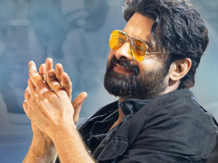 *இந்தியாவின் மிகப்பெரிய ரெபெல் ஸ்டார் பிரபாஸிற்கு பிறந்தநாள் வாழ்த்துகள்!*